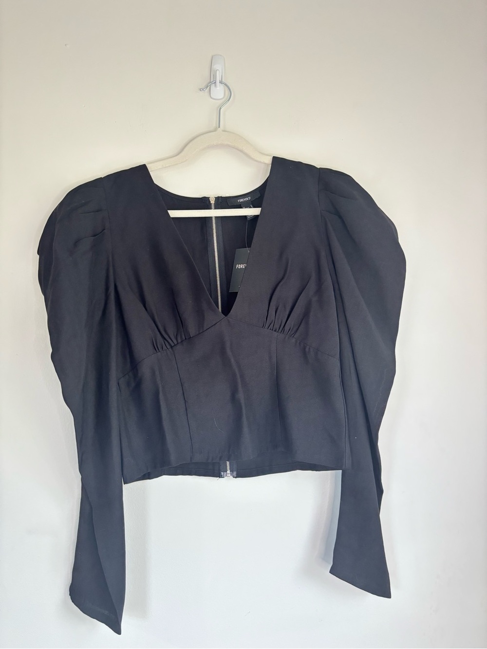 Women’s Black V-Neck Puff Sleeve Top - Picture 2 of 4